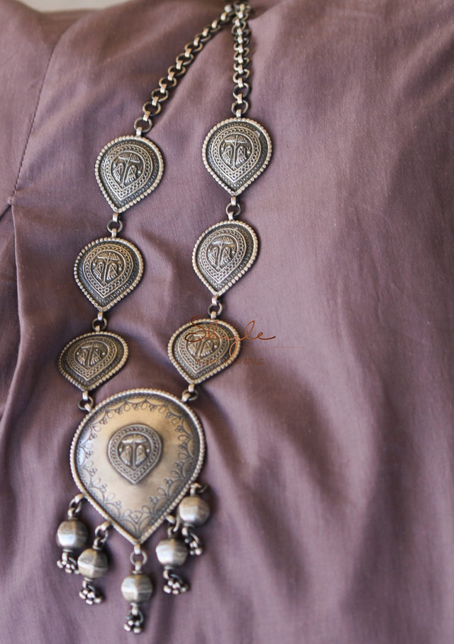 925 pure silver intricate vintage inspired statement necklace, detail view