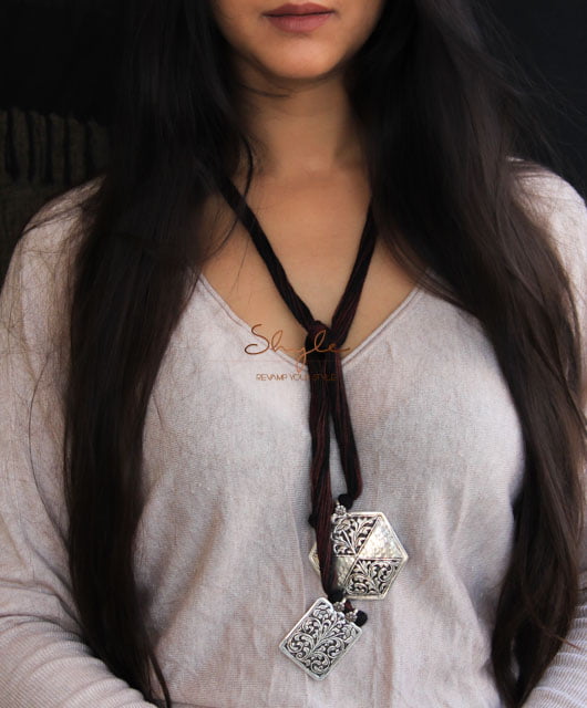 Mizoya Statement Chitai Motif Handmade Stole