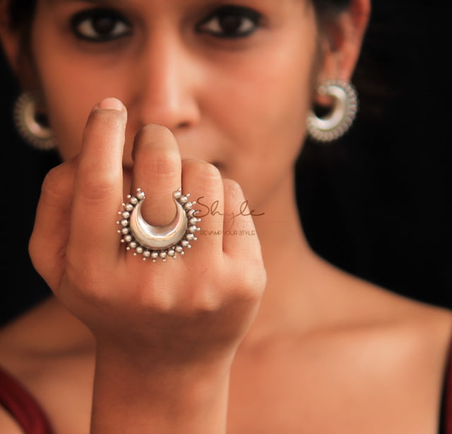 Moh Embossed Chandra Ring