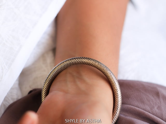 Adya Intricate Textured Kada primary