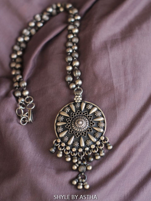Anvaya Intricate Classic Necklace