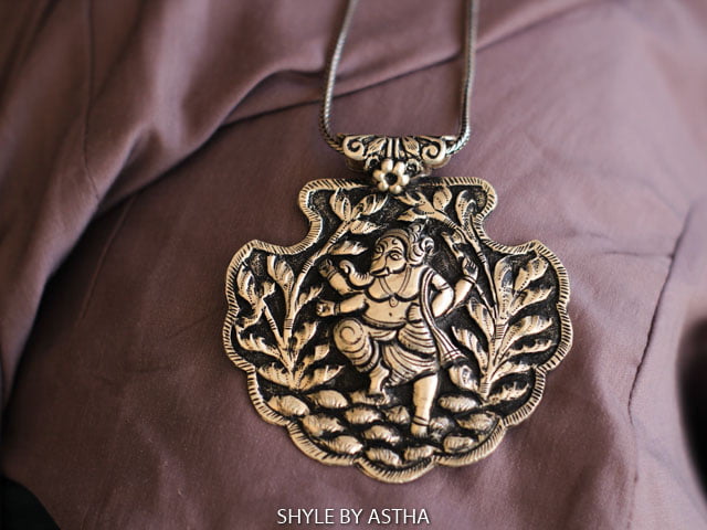 Anvaya Ganesha Embossed Necklace