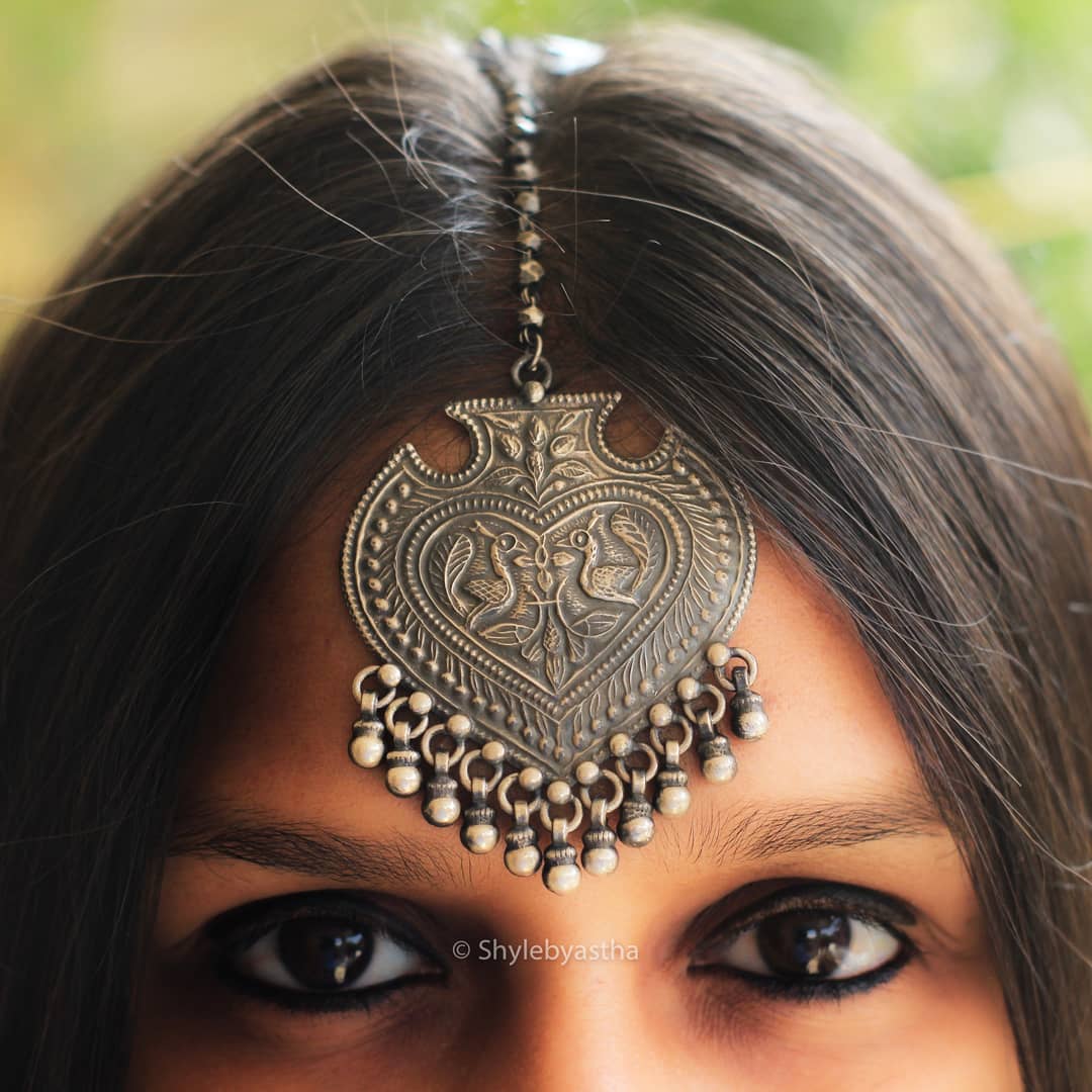 Mizoya Paan Ghughri Maangtika model