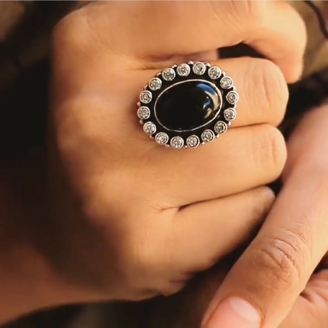 Tattva Scintillating Jadau Ring