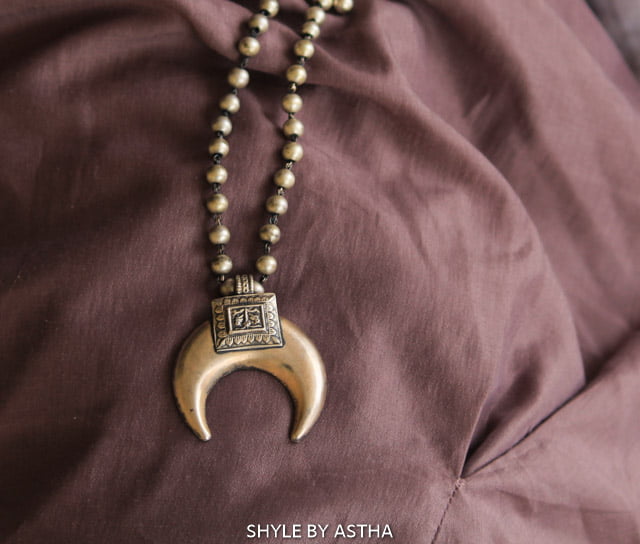 Moh Tribal Motif Crescent Moon Ball Necklace