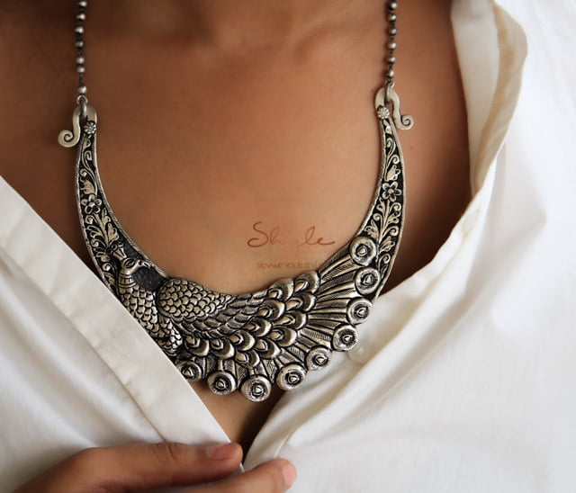 Anvaya Dancing Peacock Chitai Classic Necklace model