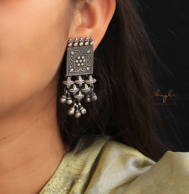 Mizoya Intricate Jali Earrings