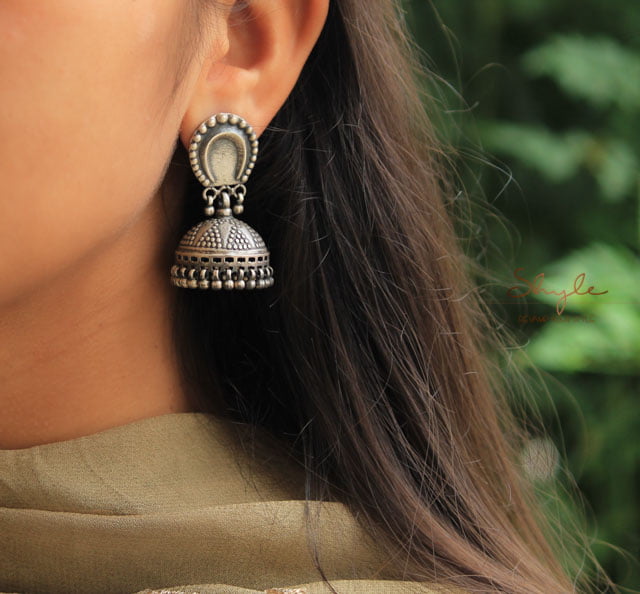 Mizoya Daana Detailed Jhumka