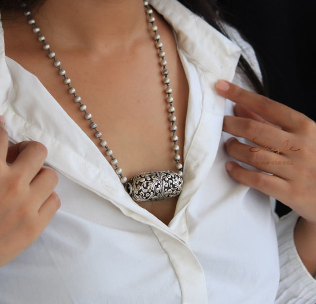 Tattva Chitai Intricate Drum Ball Necklace (2)