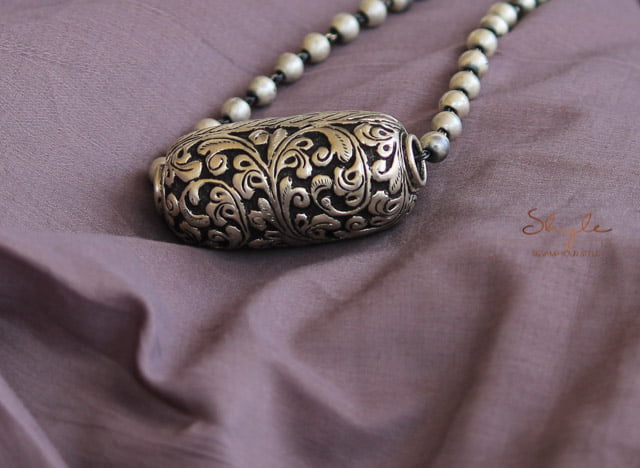 Tattva Chitai Intricate Drum Ball Necklace
