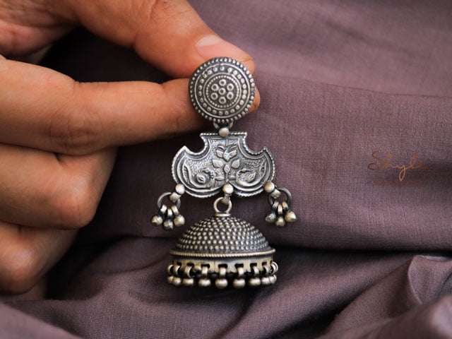 Anvaya Intricate Daana Art Jhumki