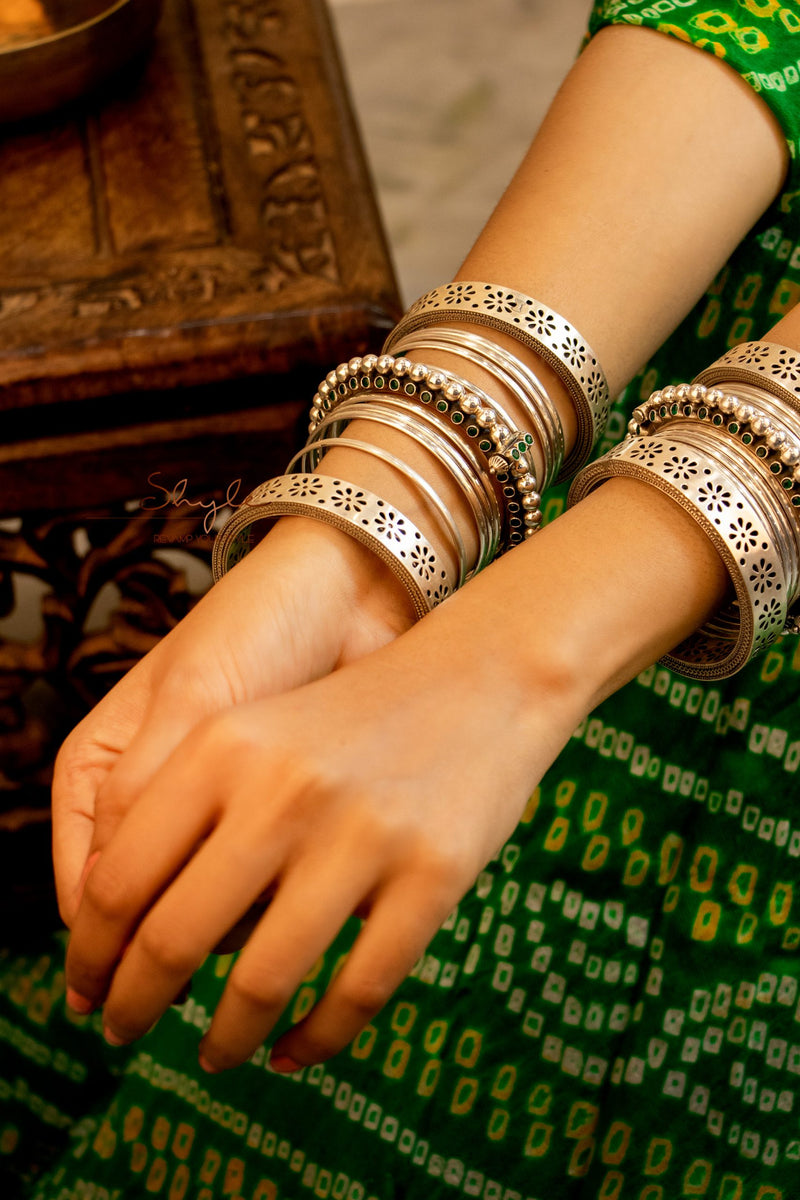 Tattva Flower Carved Embossed Bangle Set
