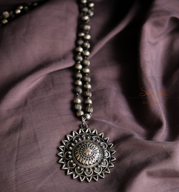 Anvaya Rawa Ball Intricate Chakra Necklace