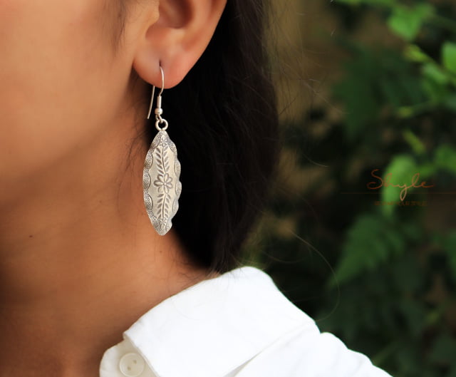 Moh Fine Flower art Drop Earrings