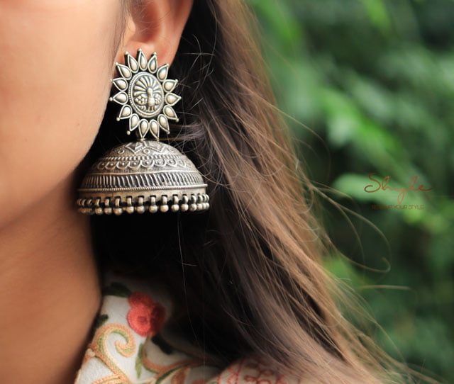 Dulari Dancing Peacock Motif Intricate Grand Jhumka