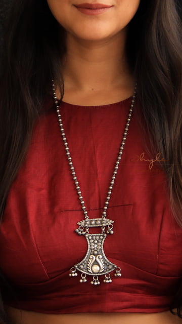 Mizoya Intricate Daana Art Tribal Inspired Necklace