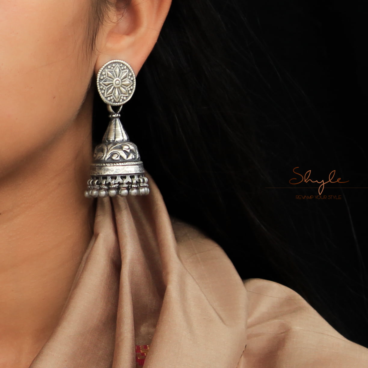 Anvaya Tribal Inspired Classic Jhumka