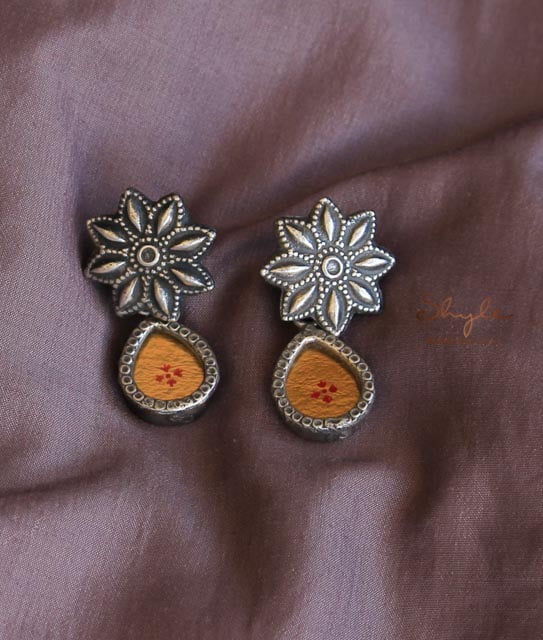 Moh Flower Motif Colored Drop Earrings
