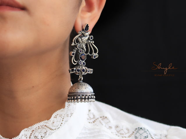 Tattva Jadau Peacock Detailed Motif Intricate Jhumka
