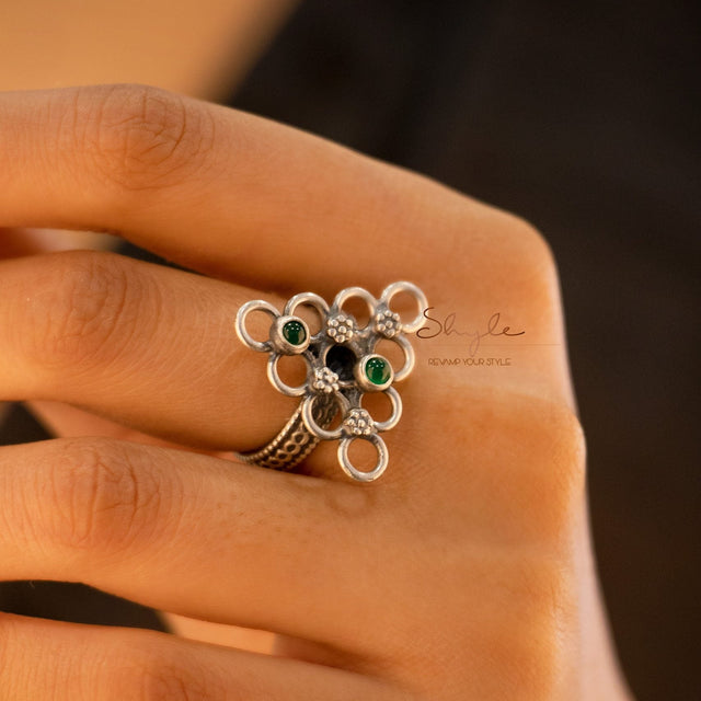 Tattva Intricate Triangle Jali Ring