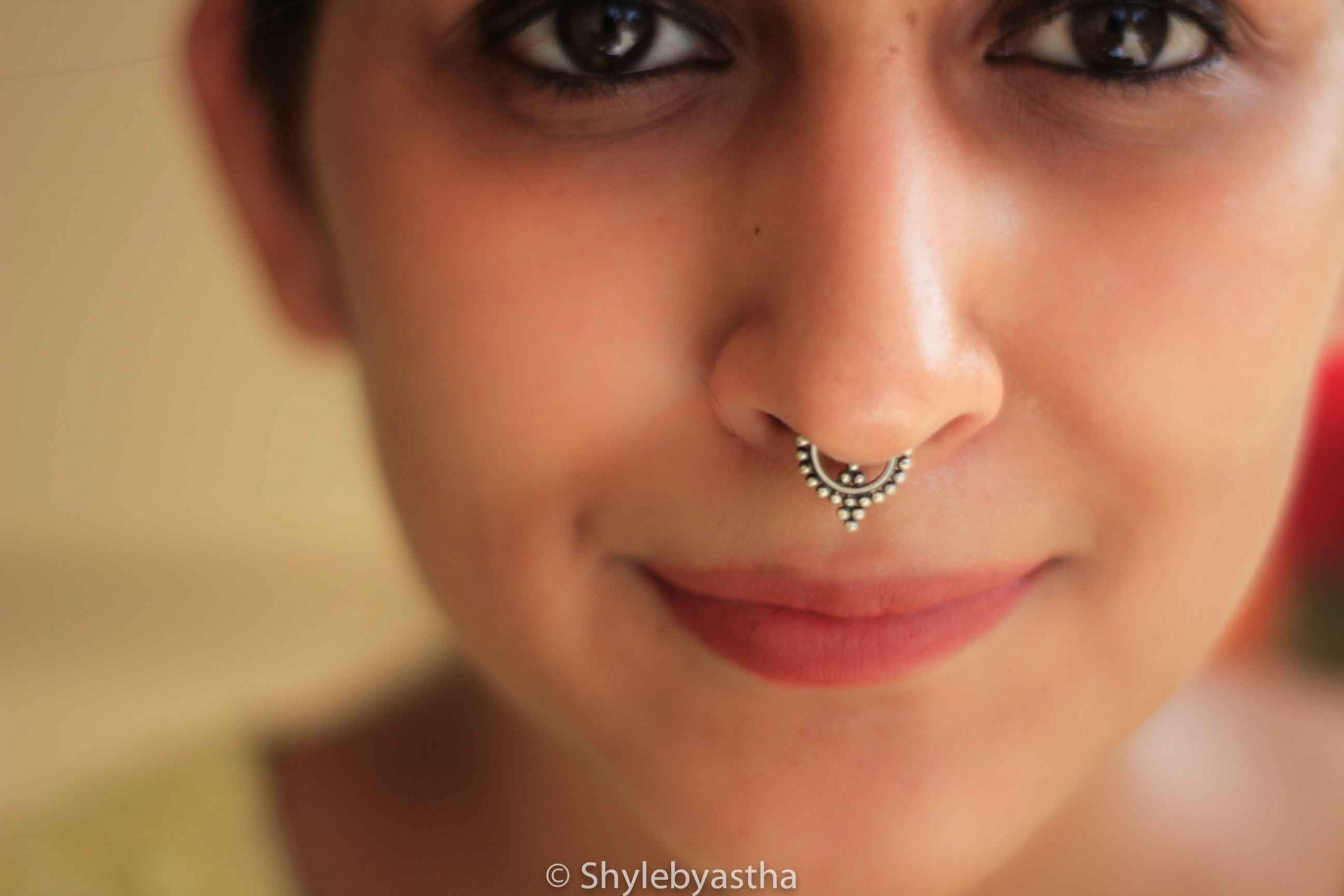 Qurbat Rava Septum Ring Main