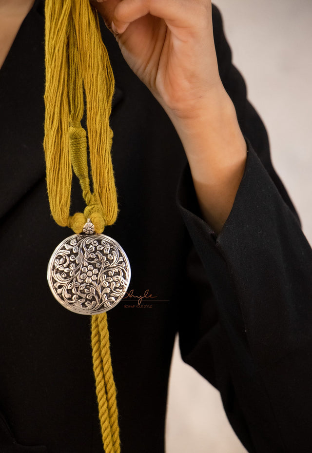 Mizoya Two Way Chitai Embossed Dori Necklace
