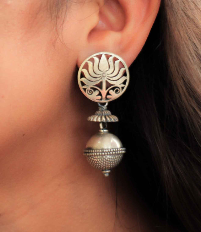 Mizoya Lotus Ball Studs model