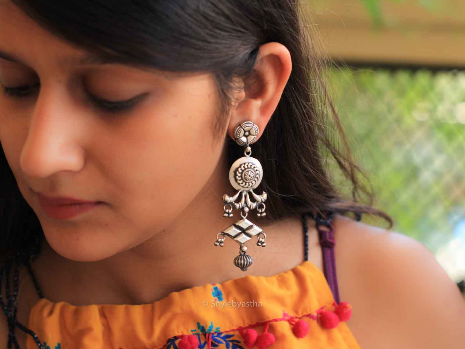 Anvaya 3 Layered Dhaal Earrings