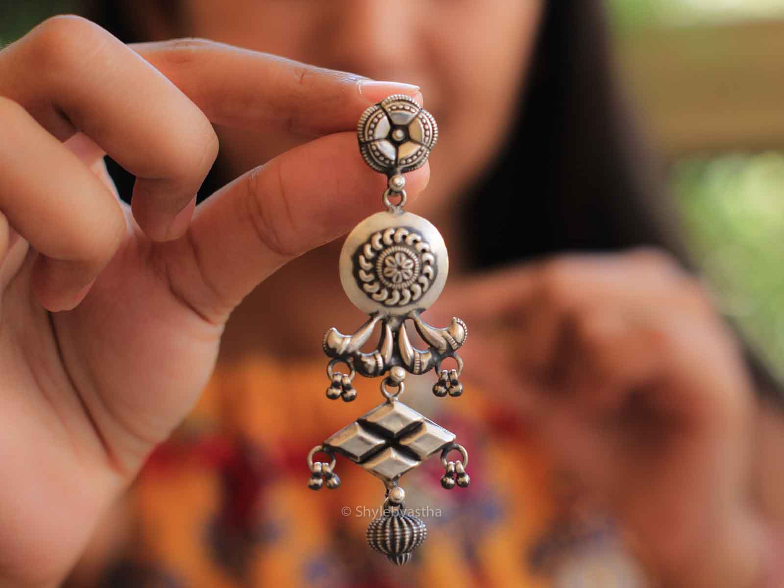 Anvaya 3 Layered Dhaal Earrings