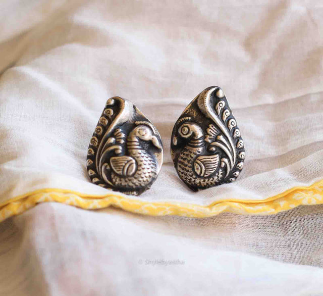 Adya Dancing Peacock studs