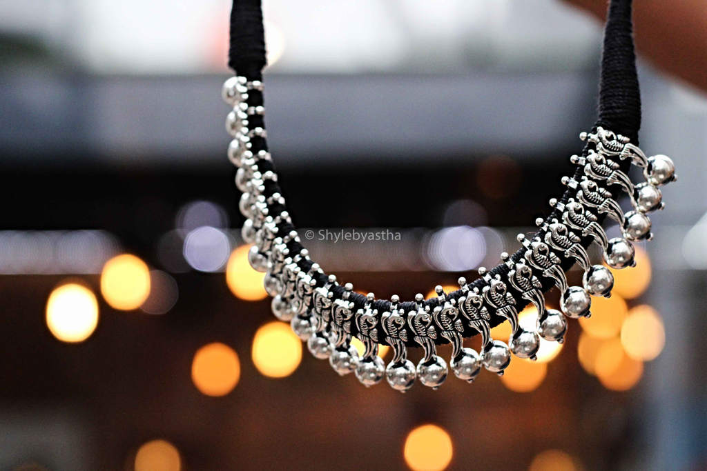 Anvaya Mini Parrot Silver Choker