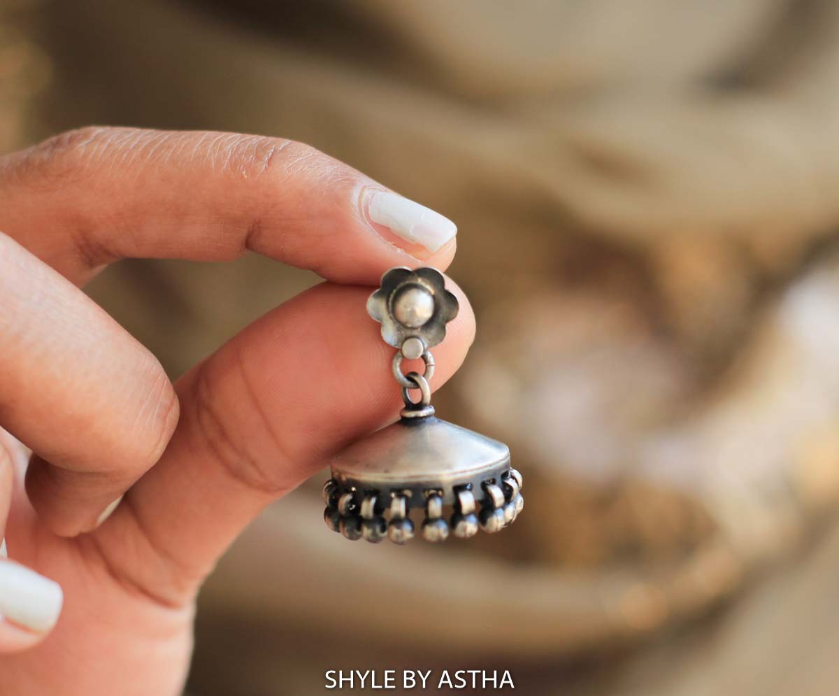 Adya Fine Jhumki
