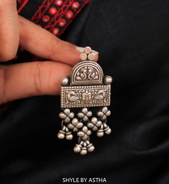 Mizoya Jali Tribal Earrings front