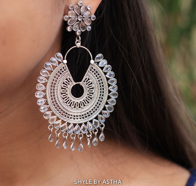 Essence Swarovski Fine Chandbalis
