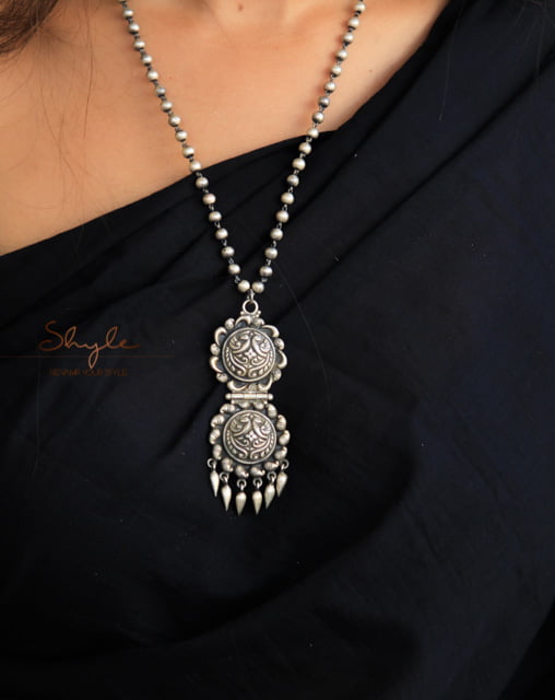 Moh Embossed Dual Peacock Necklace