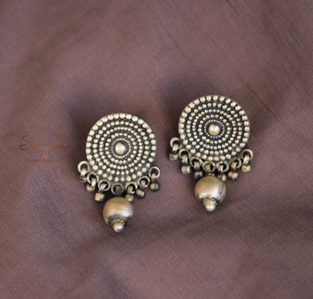 Moh Concentric Daana Motif Drop Earrings