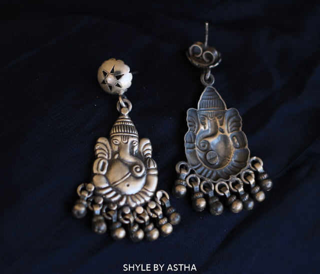Adya Ganesha Intricate Earrings