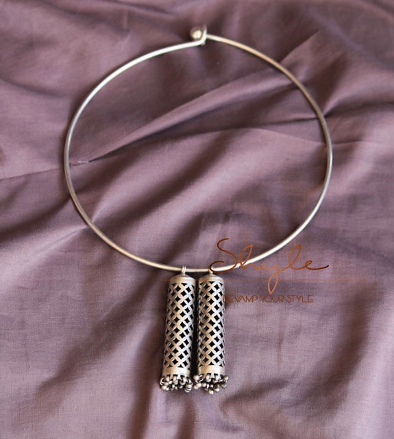 Essence Fine Jhronkha Jhumki Round Necklace