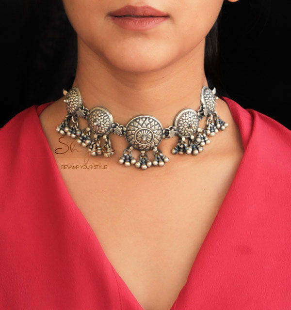 Tattva Concentric Embossed Ghughri Choker