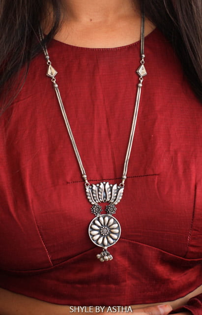Anvaya Lotus Flower Embossed Necklace