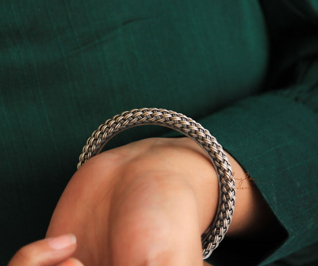 Mizoya Intricate Guthau Ball Kada primary