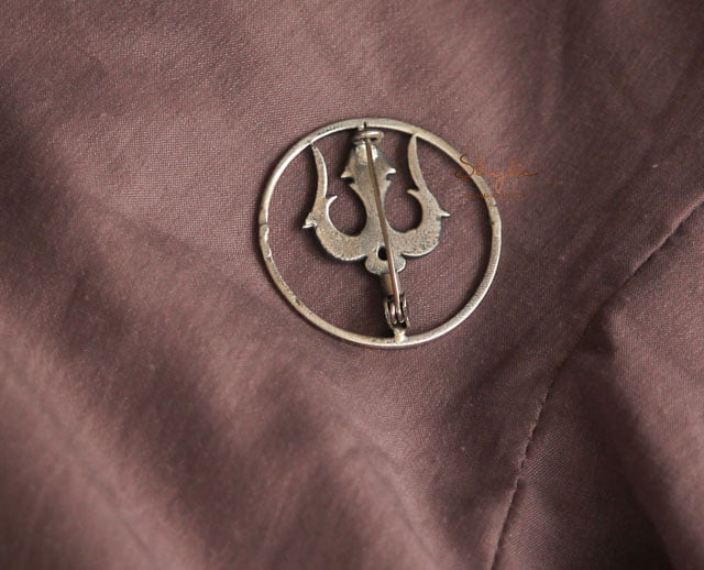 Moh Trishul Statement Brooch back