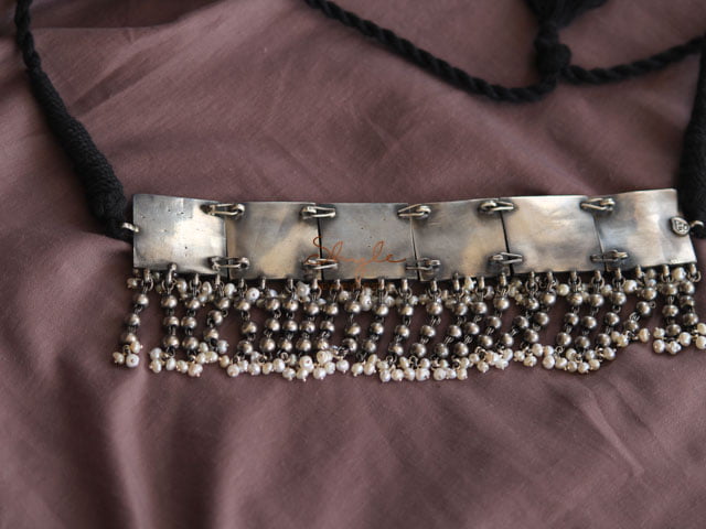 Tattva Flower Detailed Ball Layer Choker
