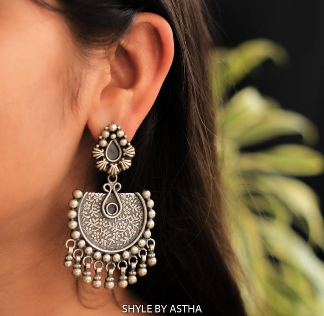 Mizoya Intricate Embossed Earrings