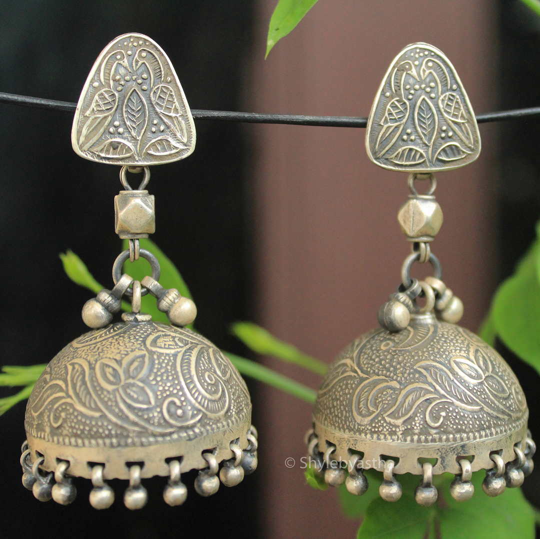 Jhumri Embossed Jhumkis