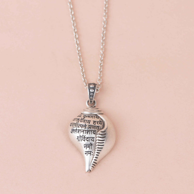 Krishna Vasudevaya Shri Krishna Shankha Necklace