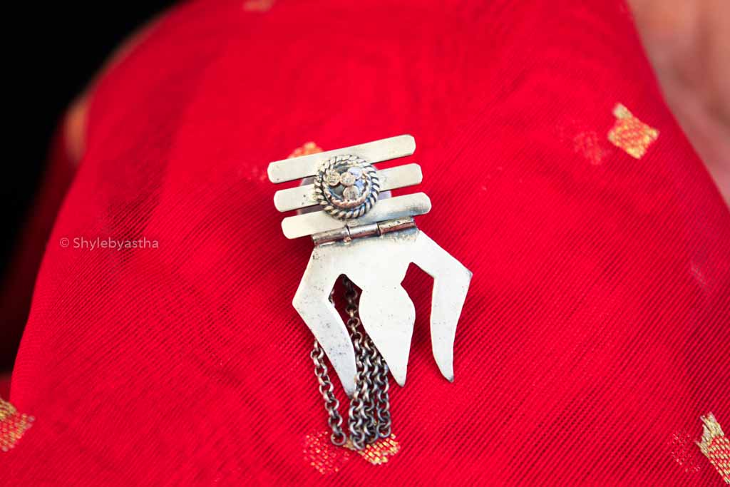 Moh Bold Shiva Trishul Earrings