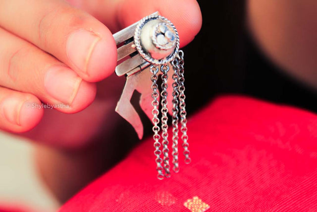 Moh Bold Shiva Trishul Earrings