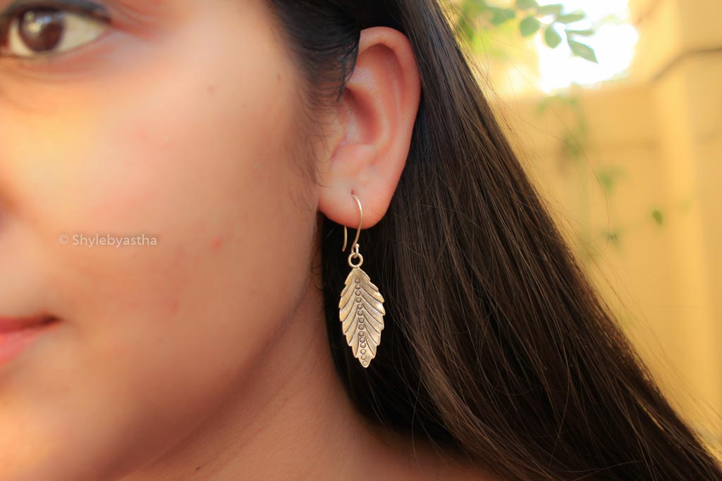 Moh Leaf Matte Earrings
