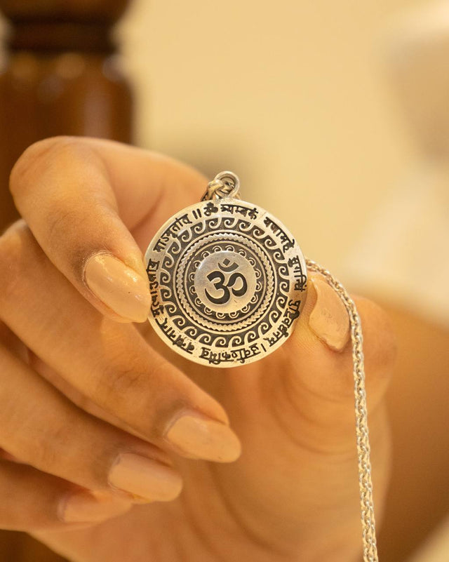 Maha Mrityunjaya Mantra Om Necklace